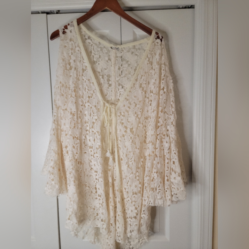 Women's Free People vintage tunic lace over top. One size fits all.